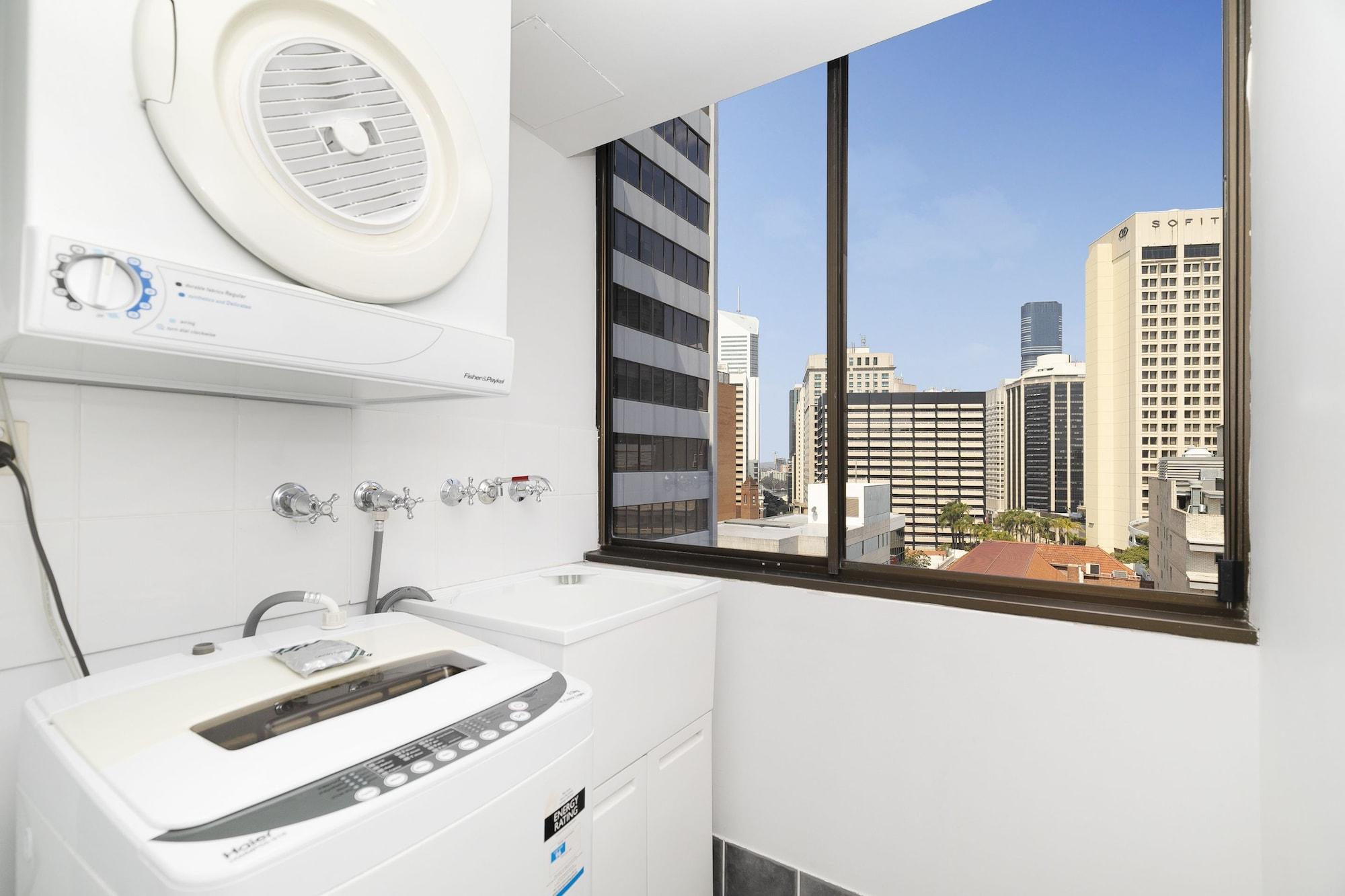 The Astor Apartments Brisbane Bagian luar foto