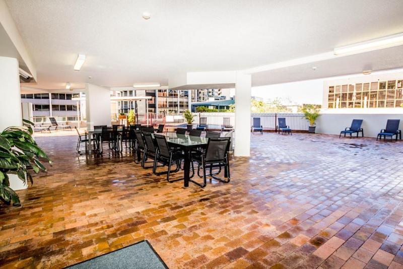 The Astor Apartments Brisbane Bagian luar foto