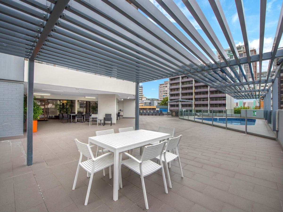 The Astor Apartments Brisbane Bagian luar foto